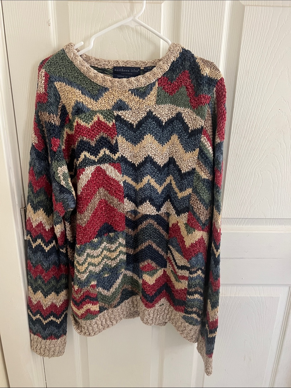 Northern Isle Multicolor Chevron Knit Sweater - Red/Green/Navy